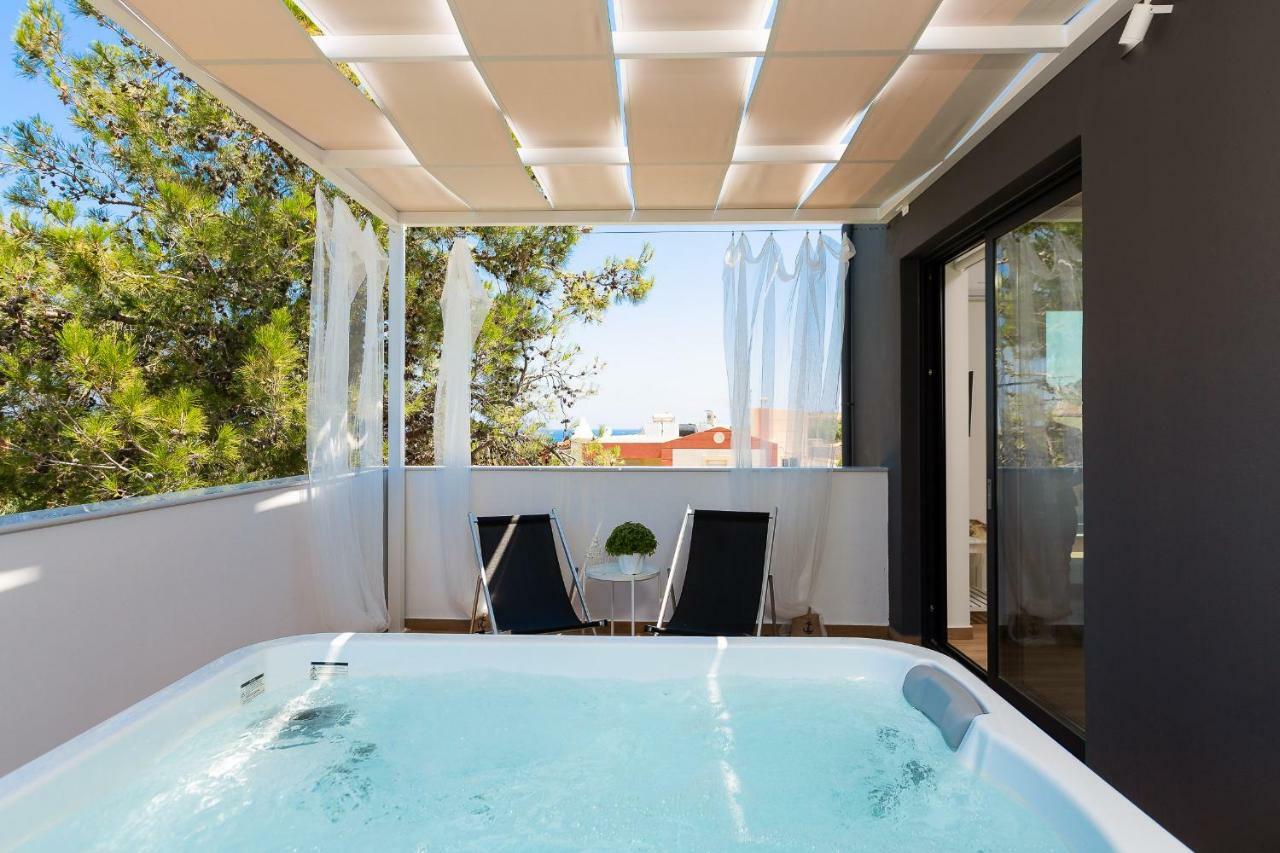 Nisos Villa, Pool & Heated Spawhirlpool, Walking To Beach, By Thinkvilla Sfáka Extérieur photo